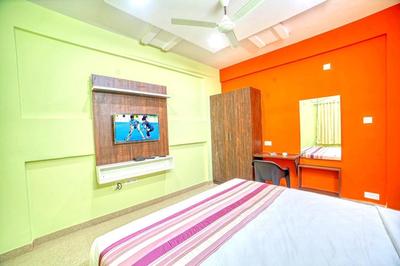 Redkey Inn Hotel Near Bangalore Airport Airport Pickup & Drop Available 24X7 Yelahanka Exterior foto
